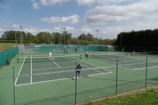 Acle Tennis Club / Mondays, Wednesdays and Fridays 10.00am to 12 noon